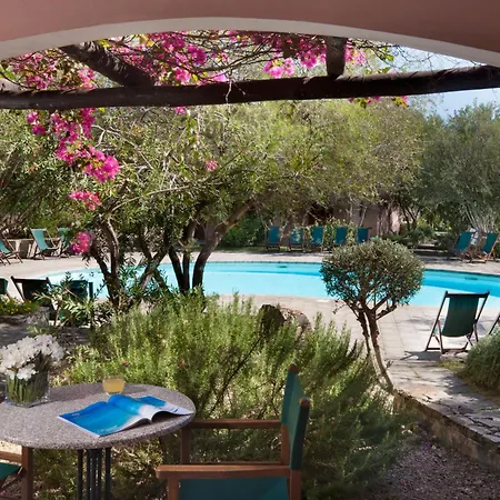 Aparthotel Cala Di Falco